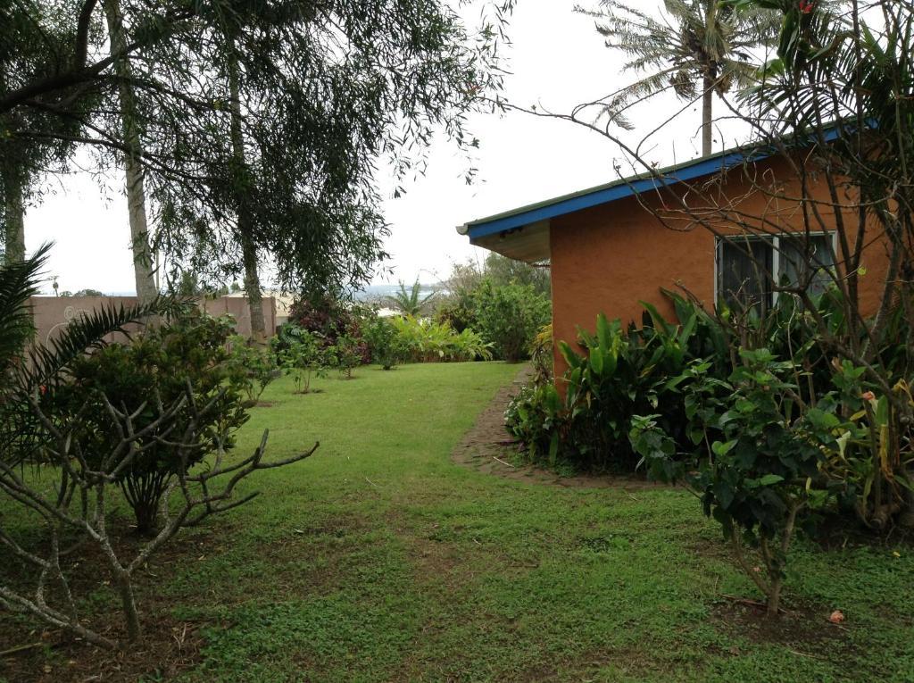 Hotel Taura'A Hanga Roa Exterior photo