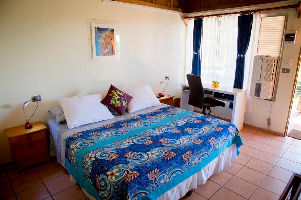 Hotel Taura'A Hanga Roa Exterior photo